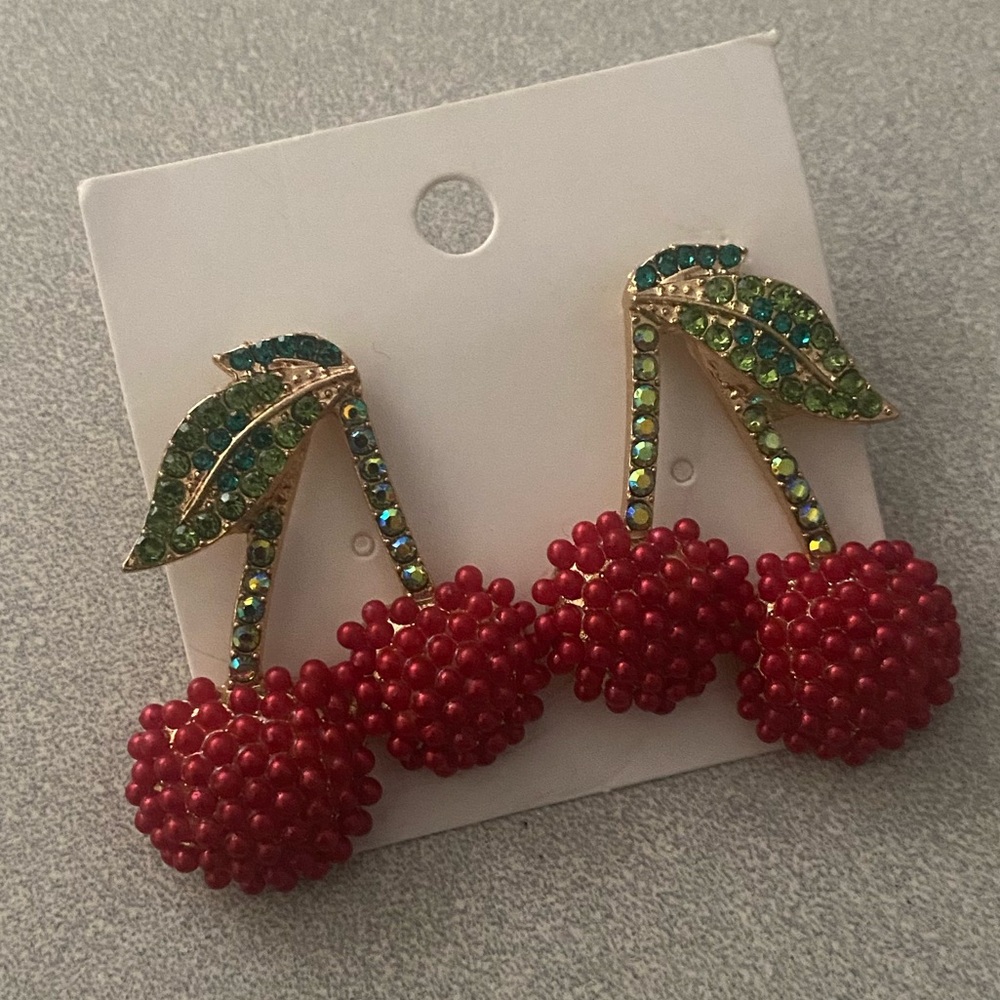 Elegant Red Cherry Earrings - Picture 3 of 3